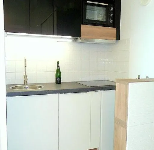 Savanna I Joli 2 Pieces Vue Piscine Rochelongue Cap D'agde Apartment *